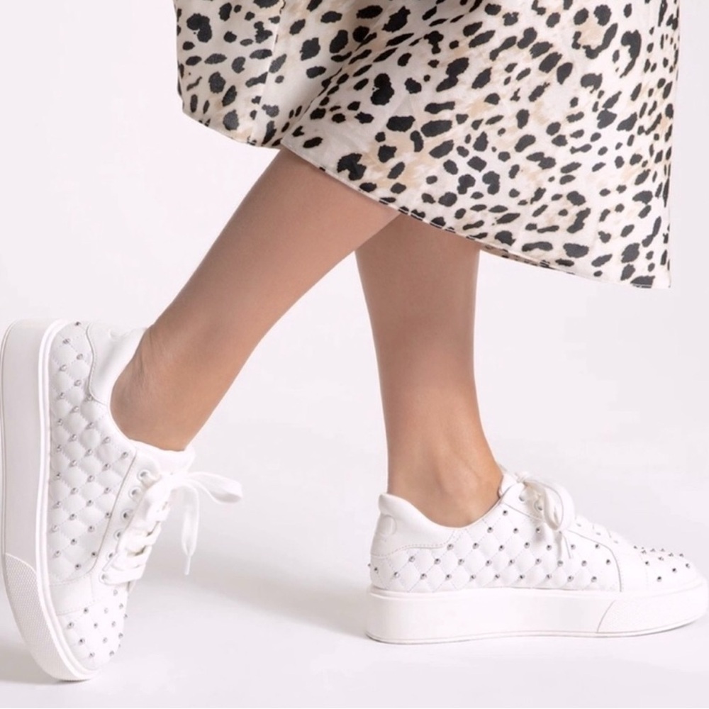 Jennifer Lopez JLo Aylona White Studded Quilted Sneakers